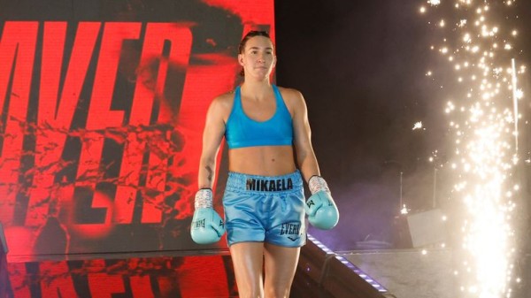 Lauren Price handles Lolita Muzeya | Mikaela Mayer beats Silvia Bortot and demands Natasha Jonas title fight Lauren Price handles Lolita Muzeya | Mikaela Mayer beats Silvia Bortot and demands Natasha Jonas title fight